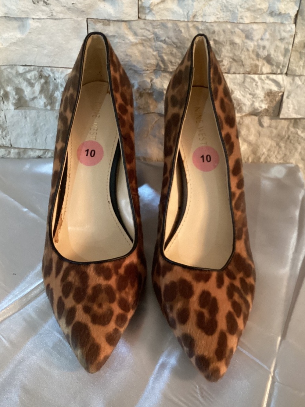Nine West leopard print block heel pumps (Like New)